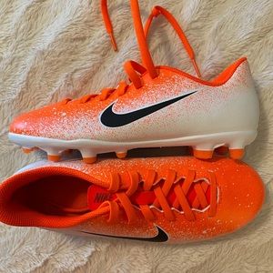 Youth soccer cleats size 3. BRAND NEW